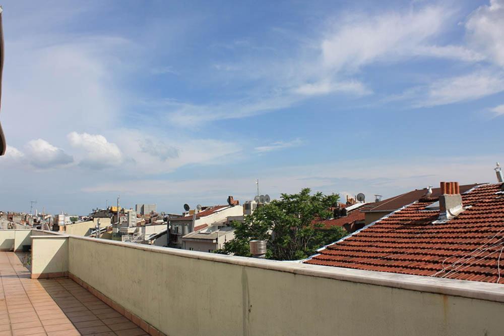 Ida * Istanbul